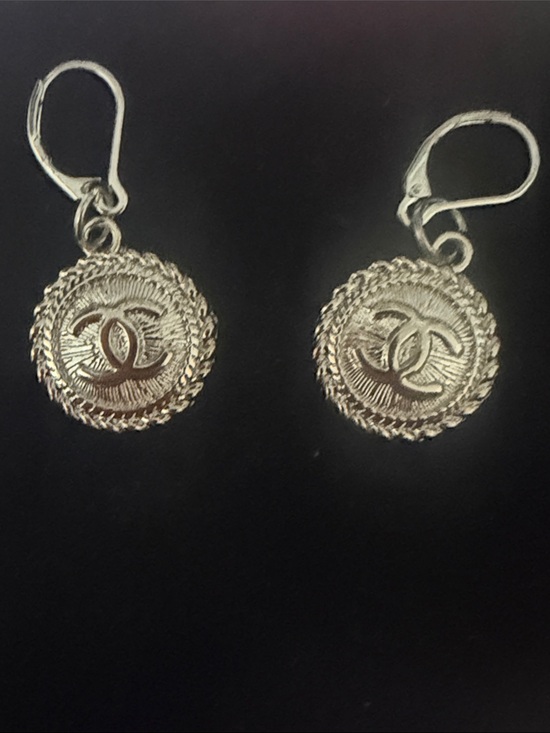 Handmade Jewelry - Handmade zipper pull -silver tone  Coin Drop Earrings